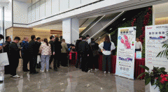 基于银河麒麟操做系统正式推出“开天Cw”AI一体